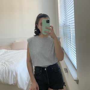 Aritzia Babaton Shoulder Pad Tank